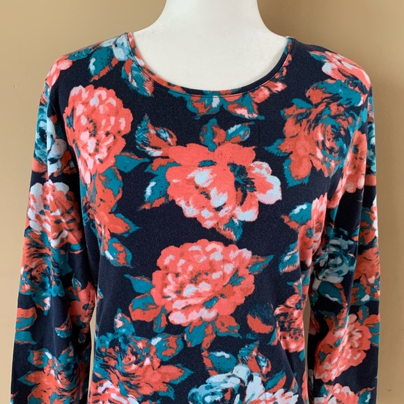 Croft & Barrow Large Navy Blue Pink Flower Shirt - Picture 2 of 3